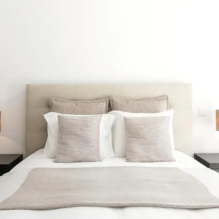 Apartamento Caminho Da *
